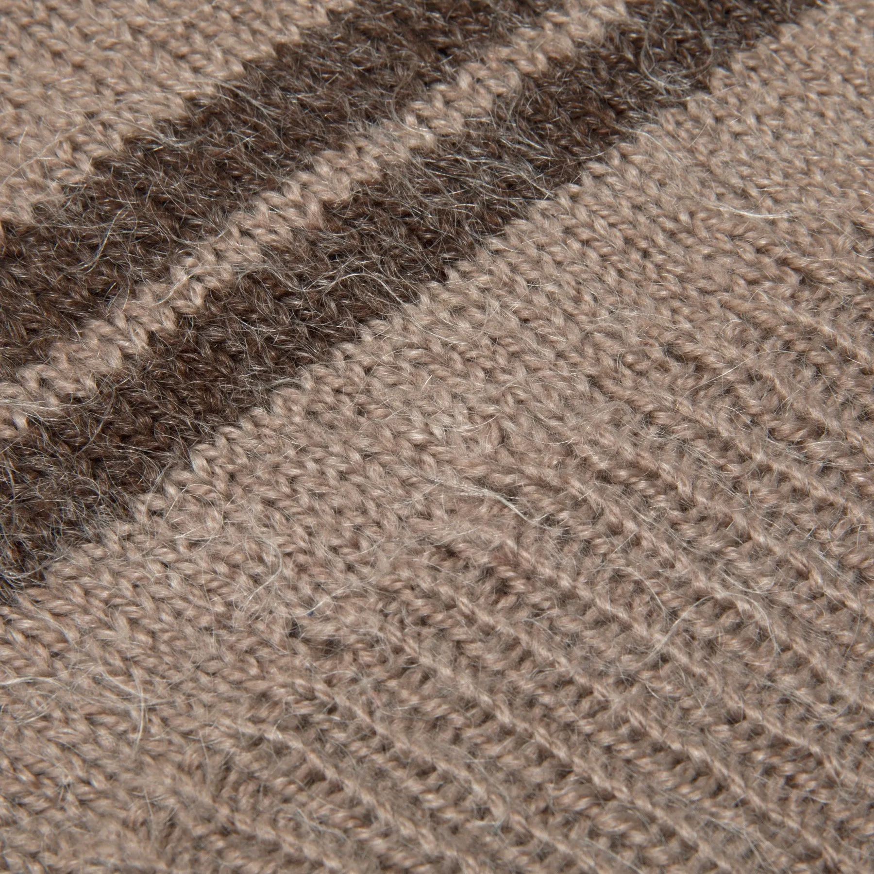70s Collegiate Loose Mid Guage Mohair Yarn V Neck Pullover