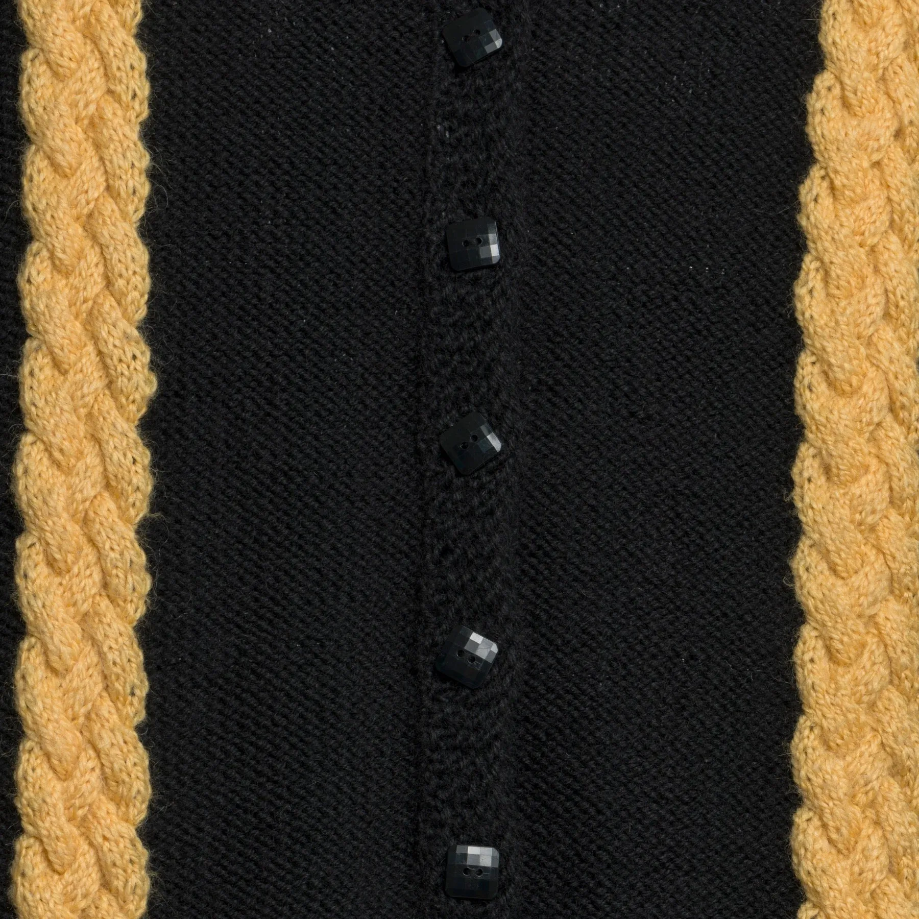Alpaca Cable Plaited Knit Crew Neck Cardigan