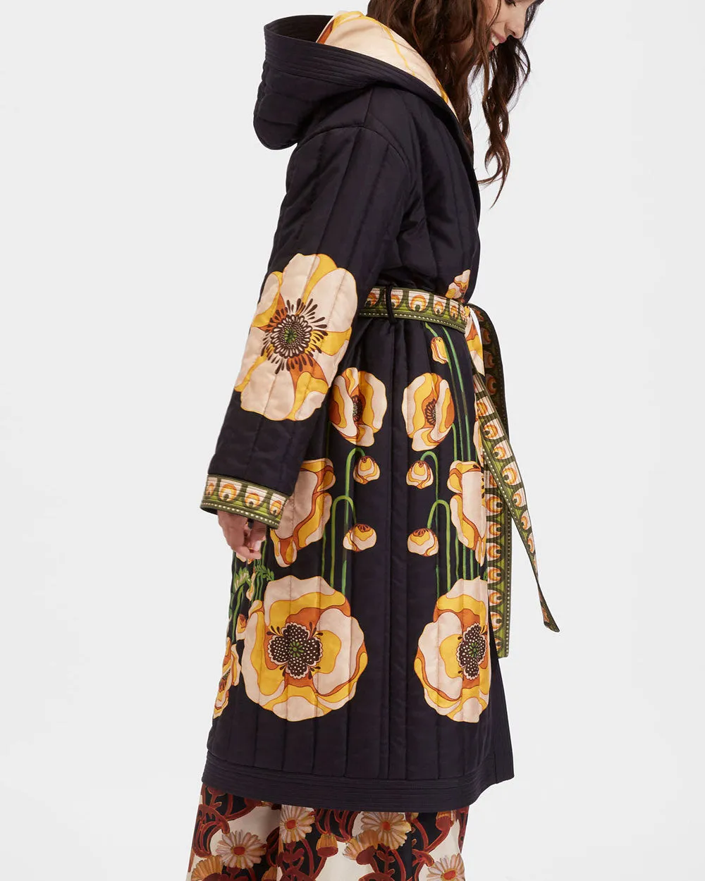 Black Poppies Placee Puffer Robe