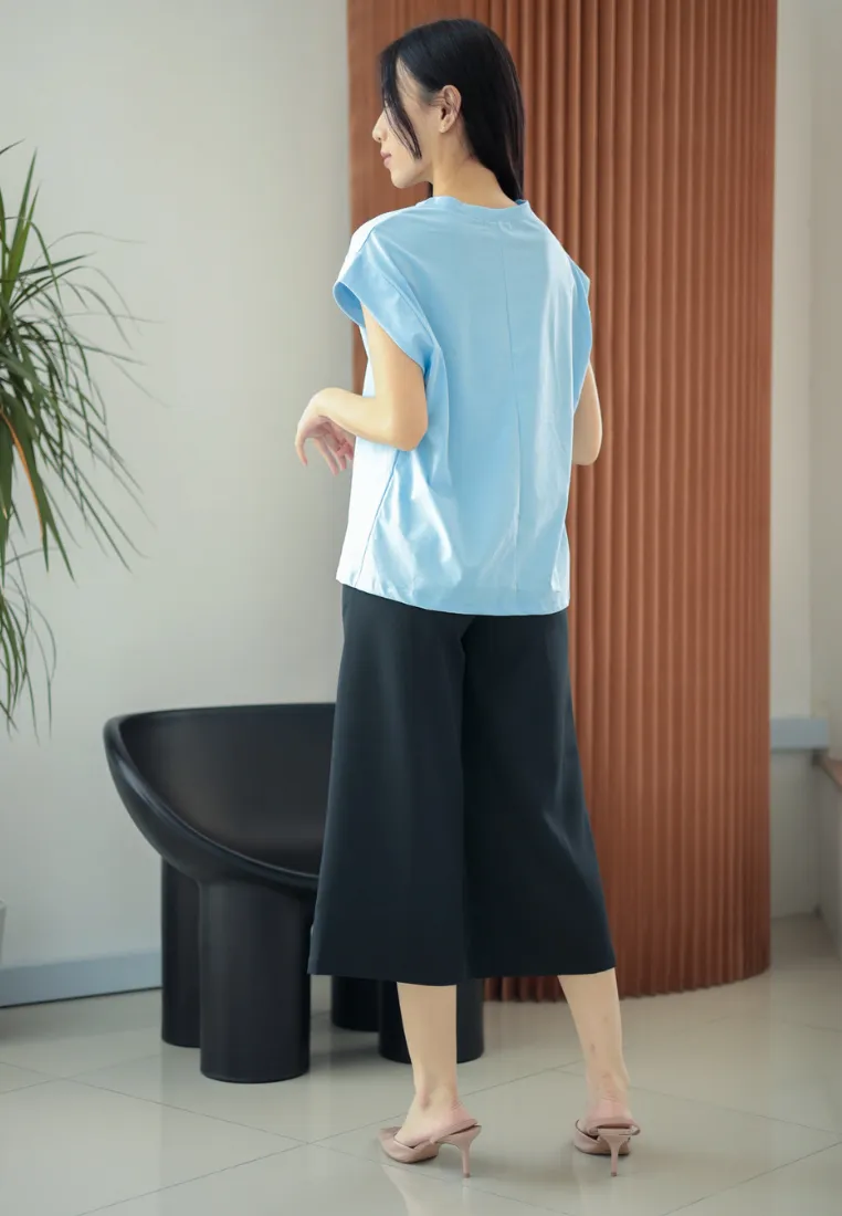 Darby Oversized Batwing Sleeve Top