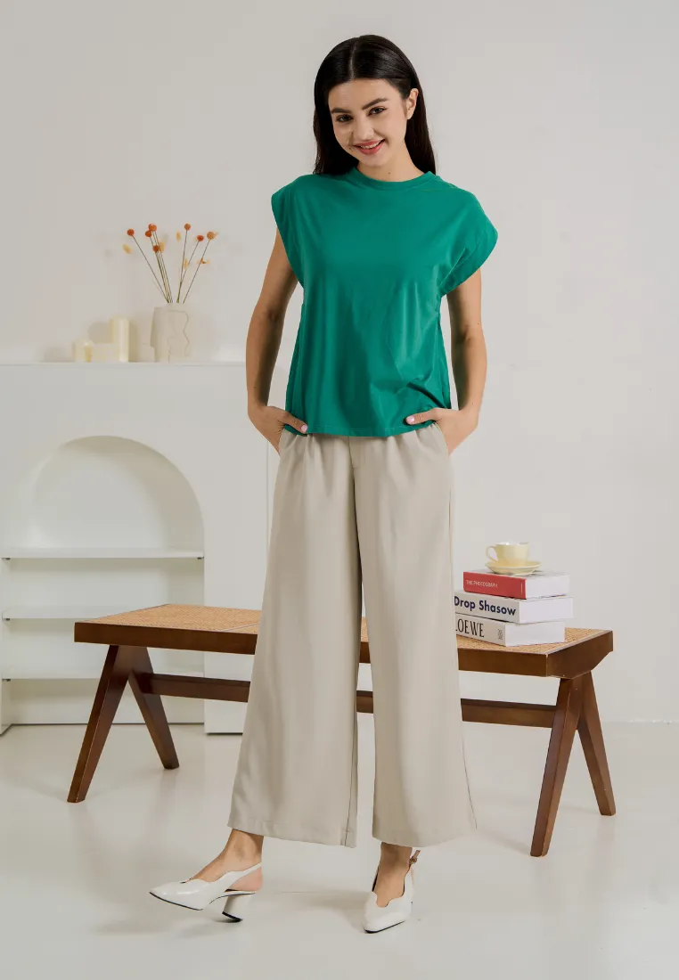 Darby Oversized Batwing Sleeve Top