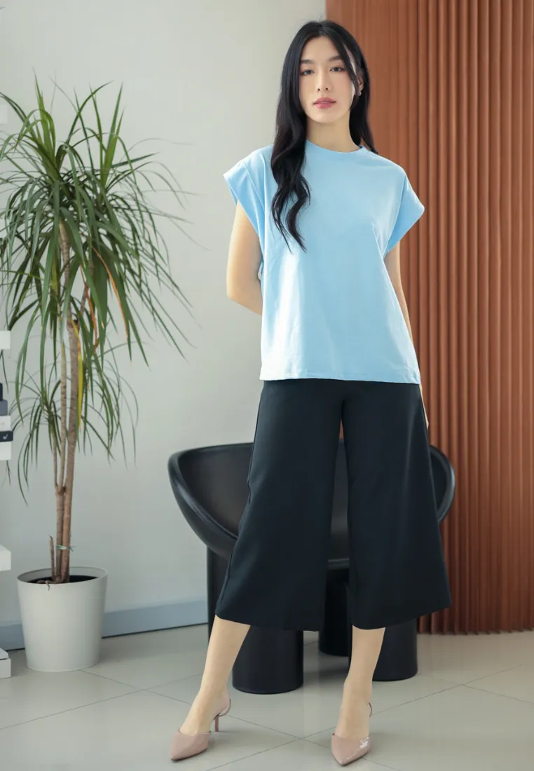 Darby Oversized Batwing Sleeve Top