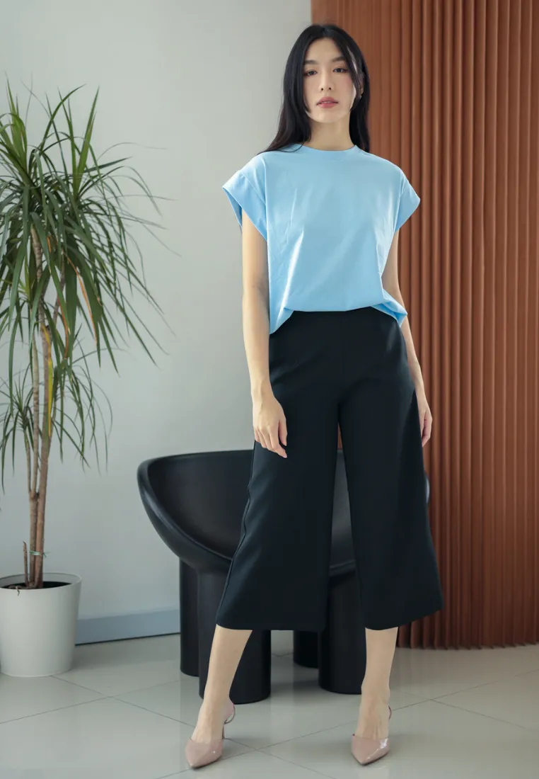 Darby Oversized Batwing Sleeve Top
