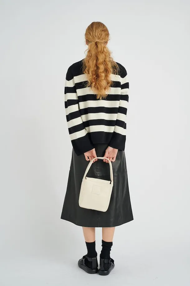 INW30108076 Abigail Pullover