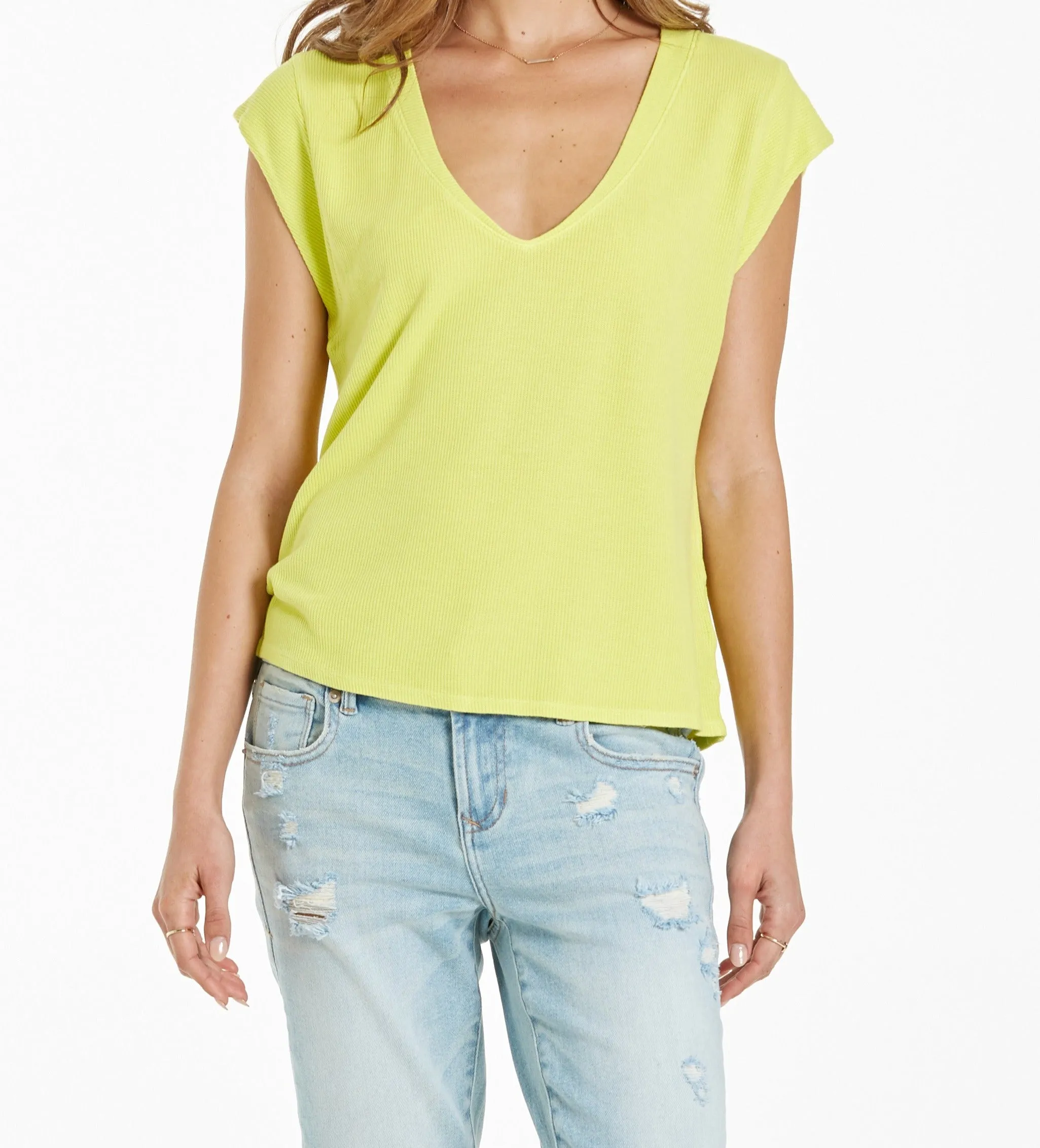 URI THERMAL V-NECK TOP LIMELIGHT